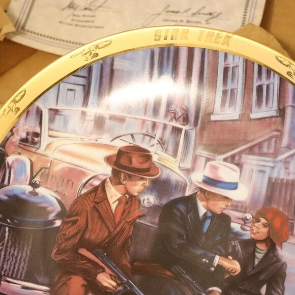 "A Piece of the Action" Star Trek Commemorative Plate, 24 k gold border, NWT - Picture 4 of 7